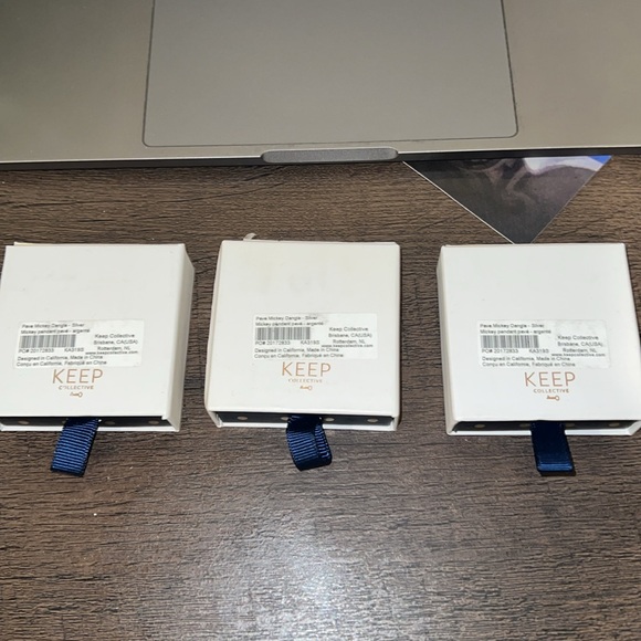 Pave Mickey Dangle - Silver - Picture 4 of 4